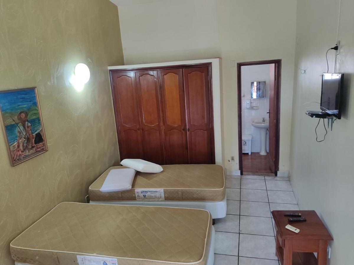 Hotel Pesqueiro Anzol De Ouro Ladário Exteriör bild